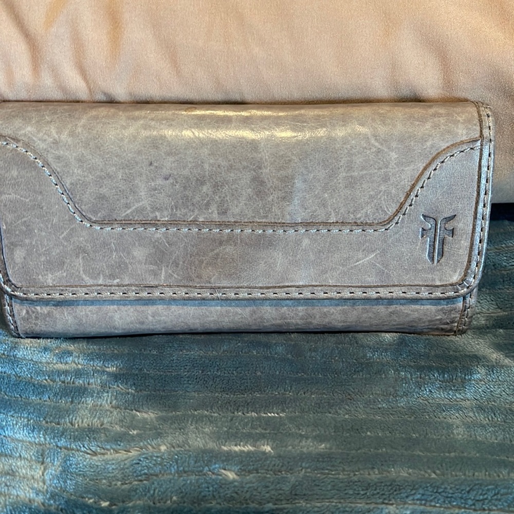 Frye Wallet Gray